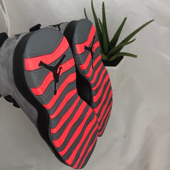 Air Jordan Retro 10 Cool Grey /INFRARED-BLACK - Picture 4 of 8